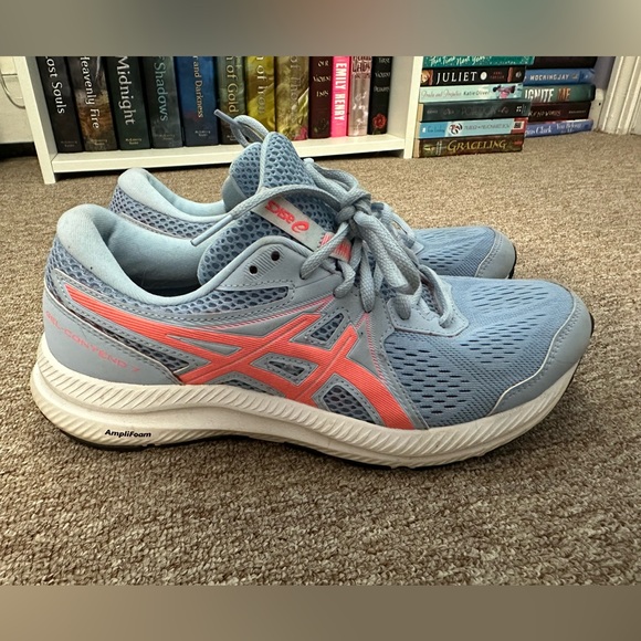 WORN TWICE ASICS SIZE 9 - Picture 3 of 5